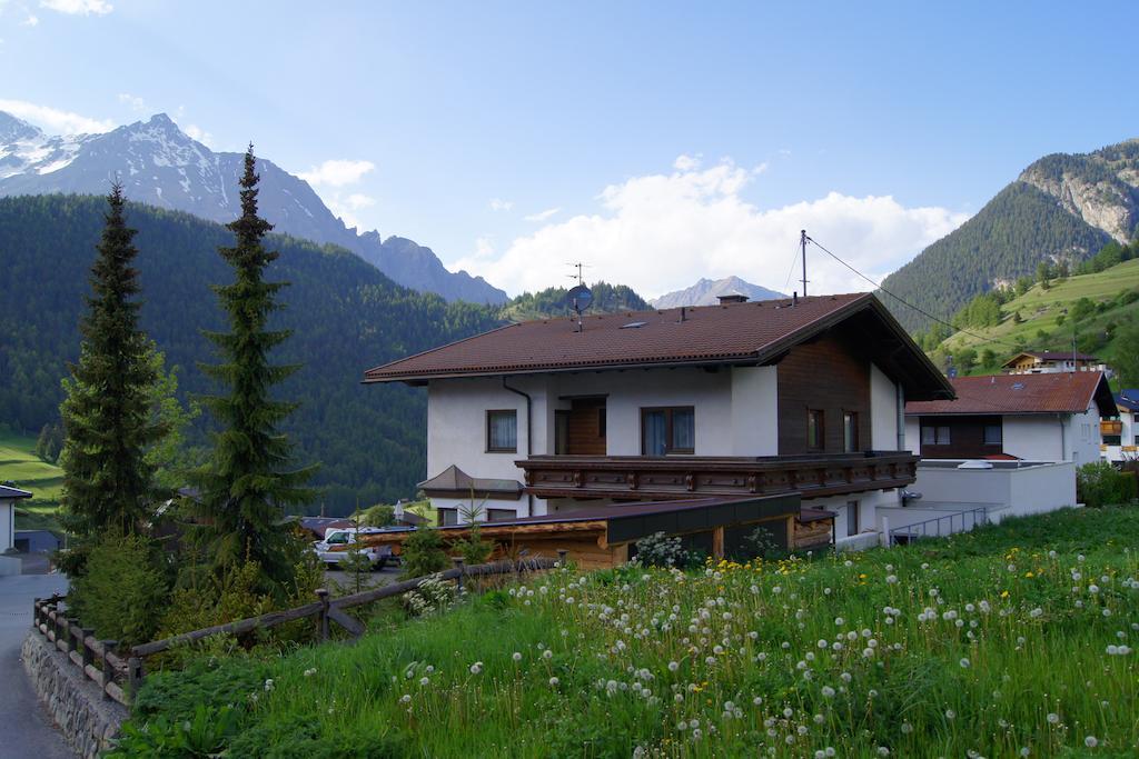Ferienhaus Peter Spoettl Nauders Exteriör bild